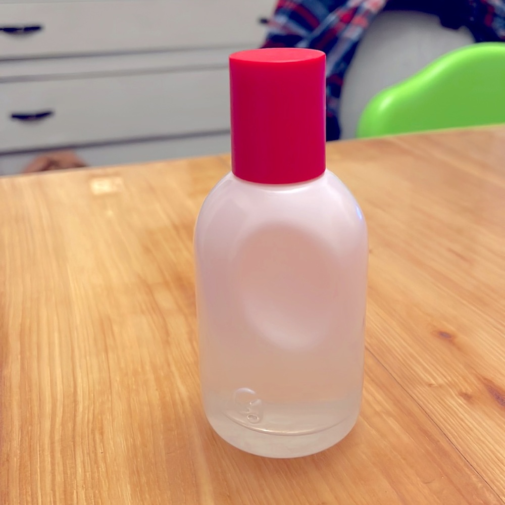 Glossier perfum Eau de Parfum
